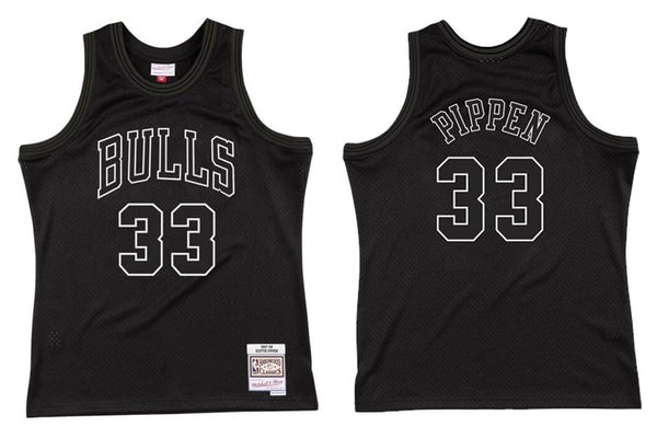 Chicago Bulls #33 Pippen B&W Swingman Jersey